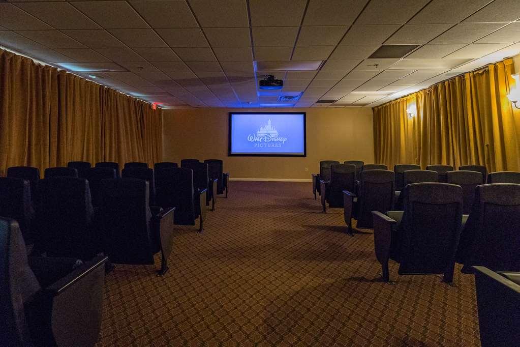 Vacation Village In The Berkshires Hancock Bekvemmeligheder billede The screening room at the Academy